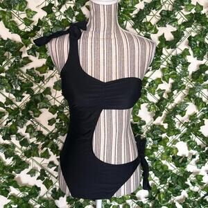 New unique black cutout one piece swimsuit